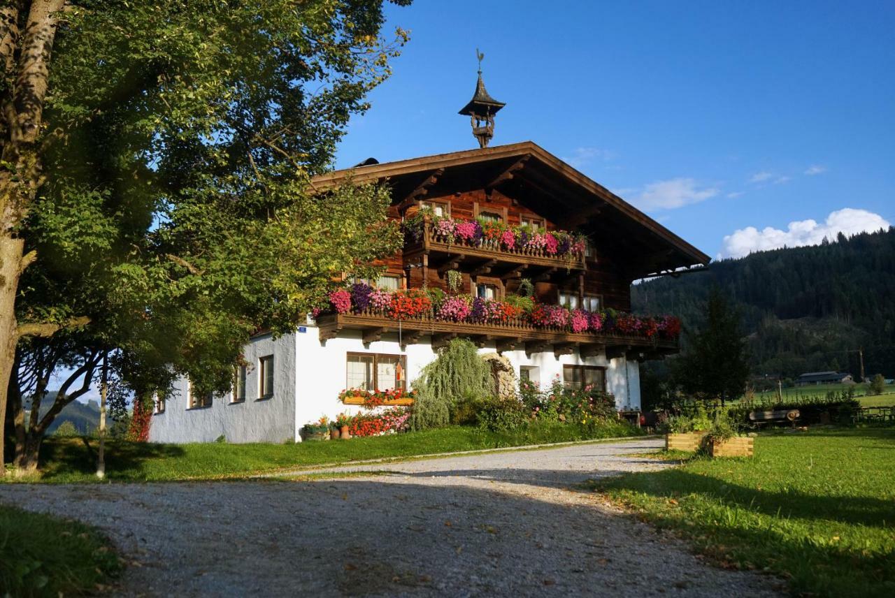 Gut Roemerhof Apartamento Altenmarkt im Pongau Exterior foto