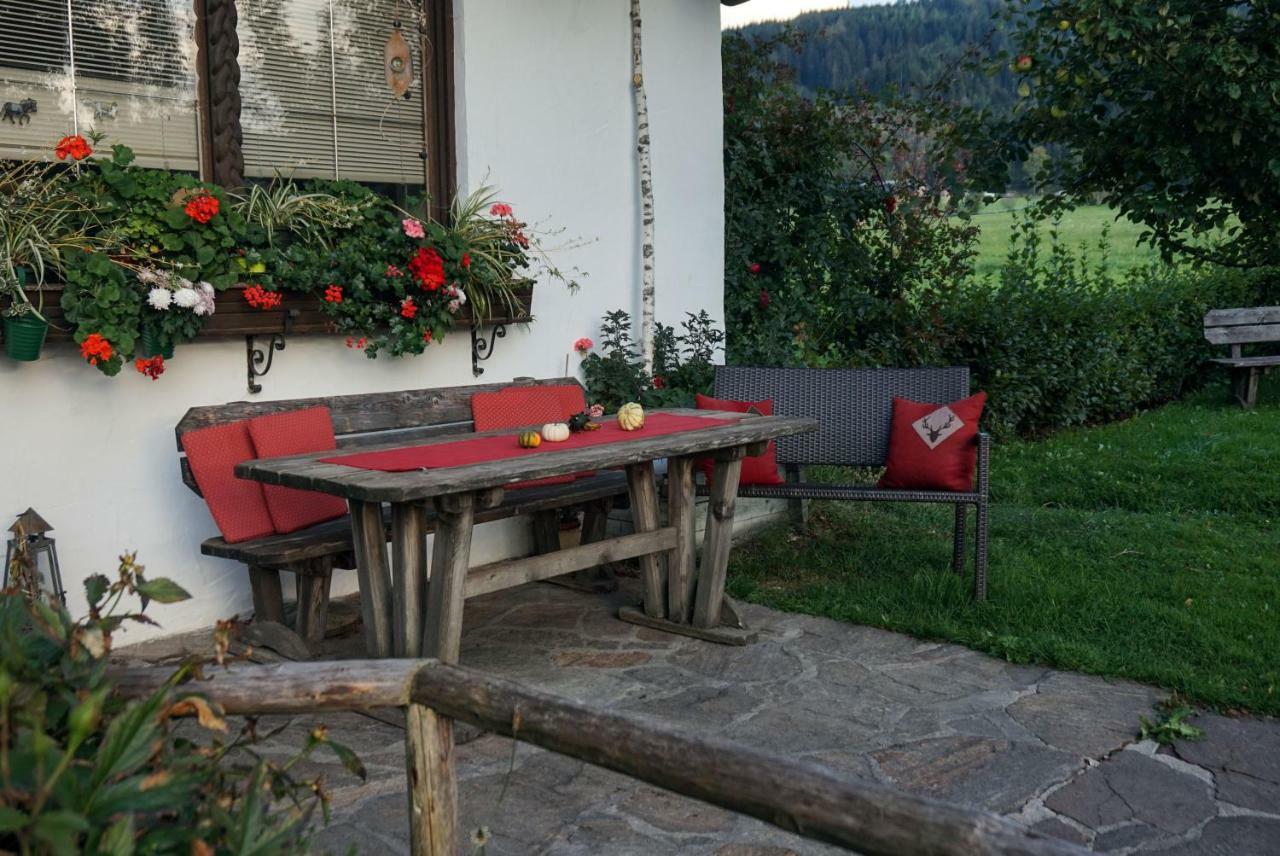 Gut Roemerhof Apartamento Altenmarkt im Pongau Exterior foto